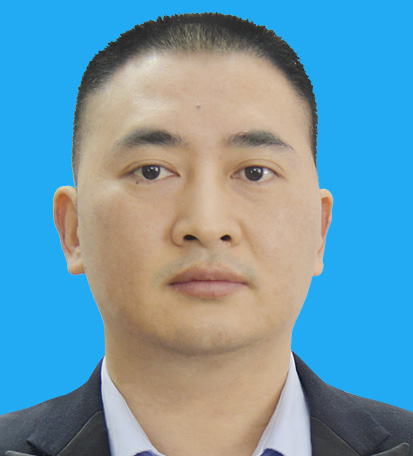 瀘州市勝藍職業培訓學校有限公司總經理/校長
四川未來生活網創始人